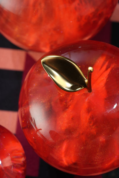 Apple - Red